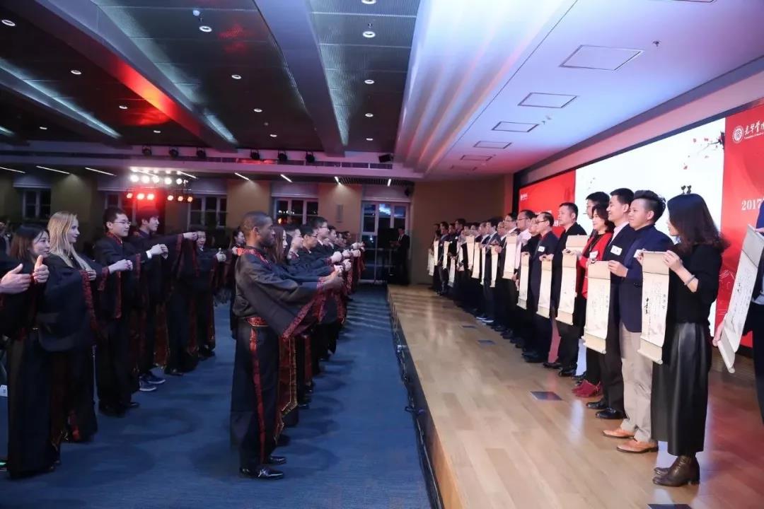 校友导师妄想 | 携手偕行，，共谱华章！